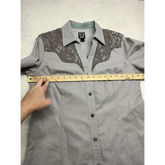 Noble Outfitters Shirt Womens Medium Long Sleeve Button Up Gray Bluegrass Lace - Picture 5 of 10